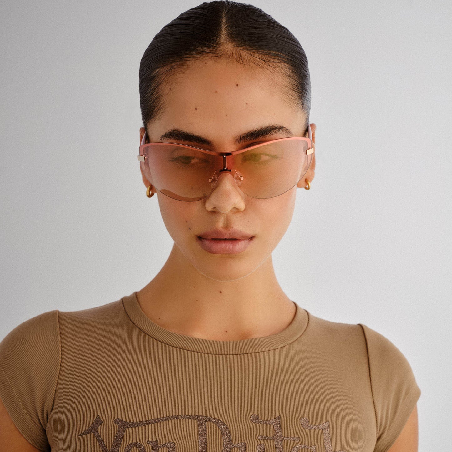 VON DUTCH x AIRE BOMBSHELL SUNGLASSES - PINK CRUSH