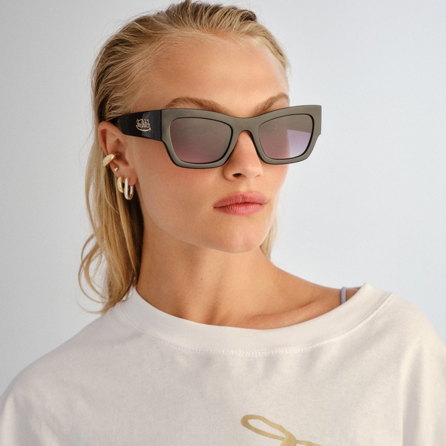 VON DUTCH x AIRE VENDETTA SUNGLASSES - BLACK