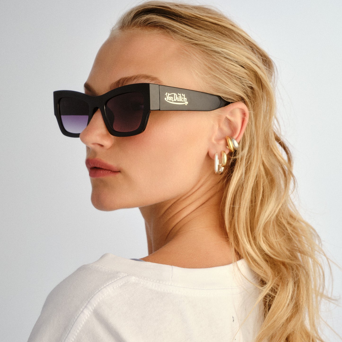 VON DUTCH x AIRE VENDETTA SUNGLASSES - BLACK