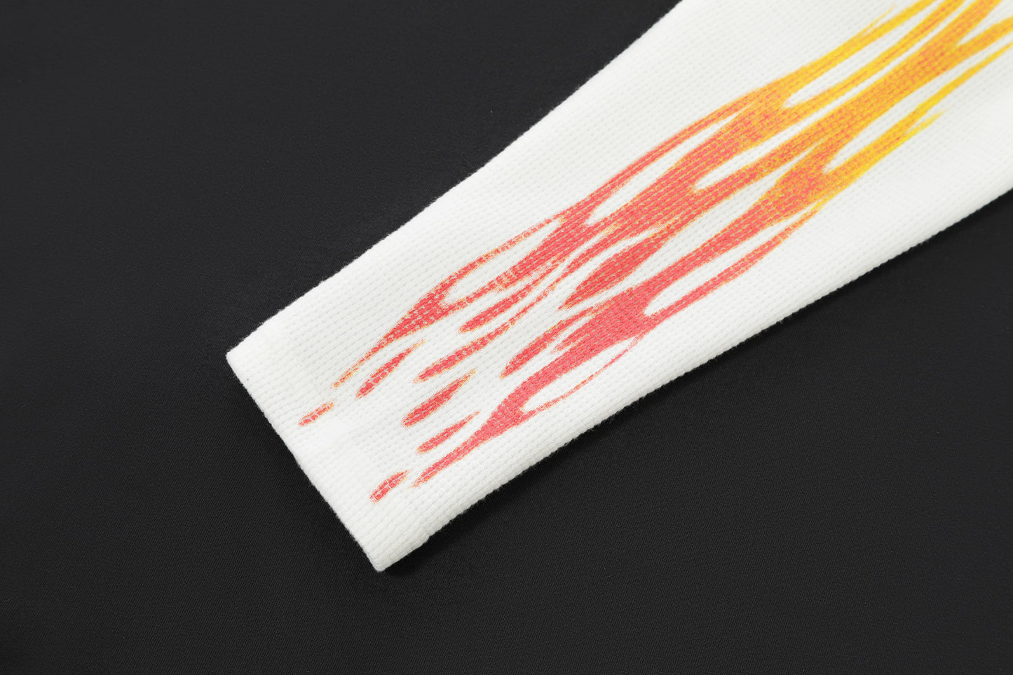 ETERNAL FLAMES - THERMAL LONG SLEEVE