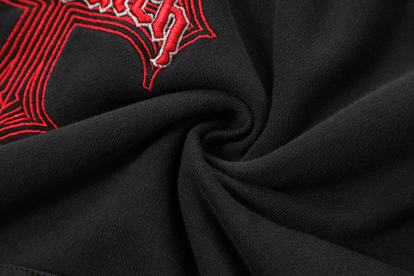 CHOPPER CRIMSON HOODIE - BLACK & RED