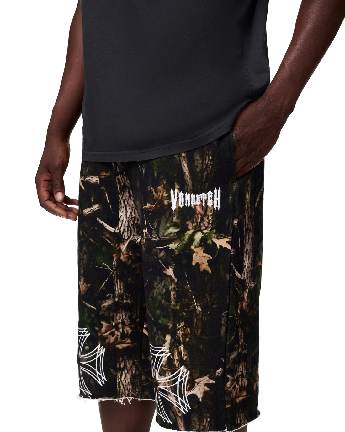 TREE CAMO - LA OVER-SIZED 3/4 SHORTS — image 5
