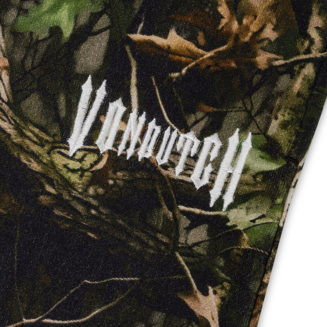 TREE CAMO - LA OVER-SIZED 3/4 SHORTS