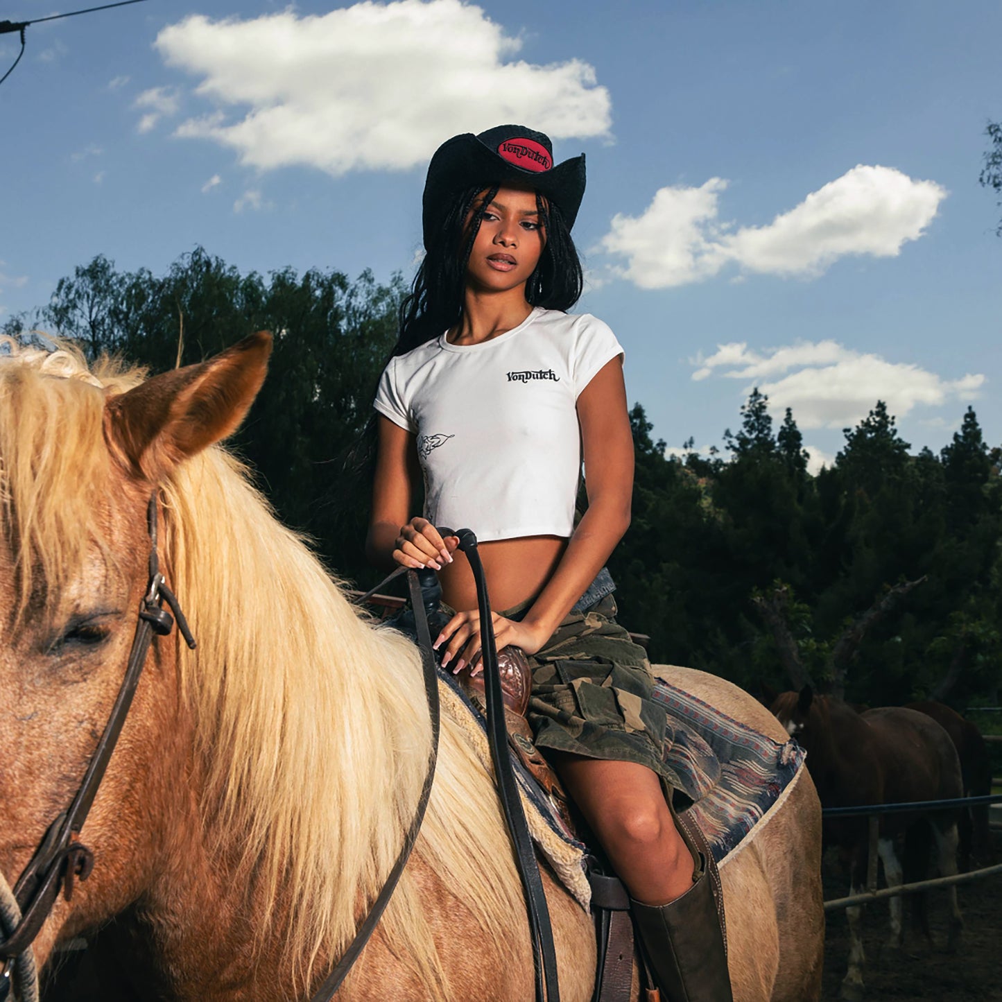 Black & Red Vintage Ranch Cowboy Hat